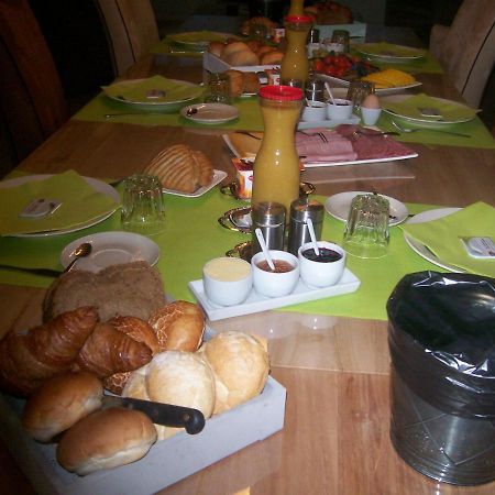 B&B Carpe Diem Maaseik Zewnętrze zdjęcie