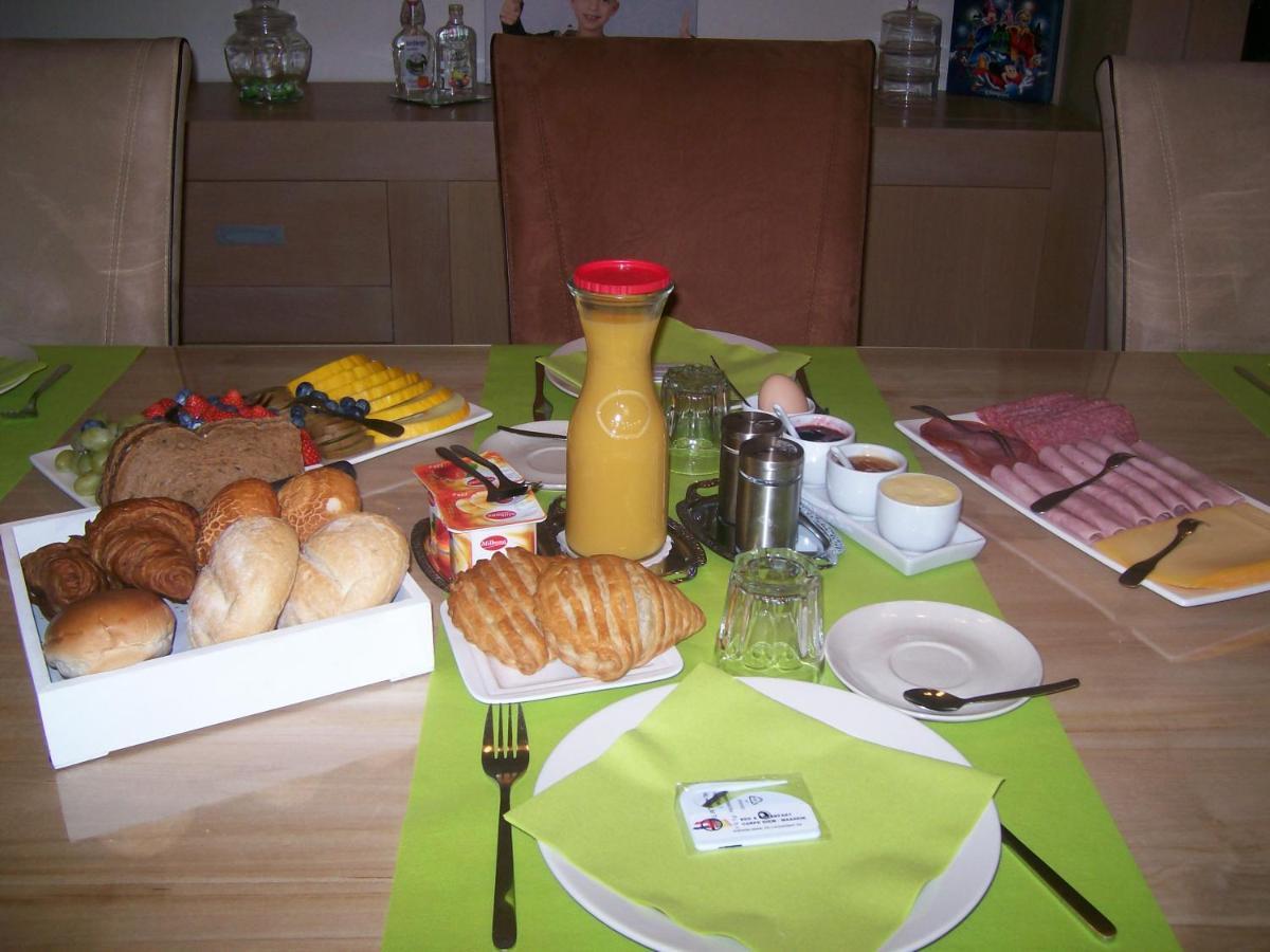 B&B Carpe Diem Maaseik Zewnętrze zdjęcie
